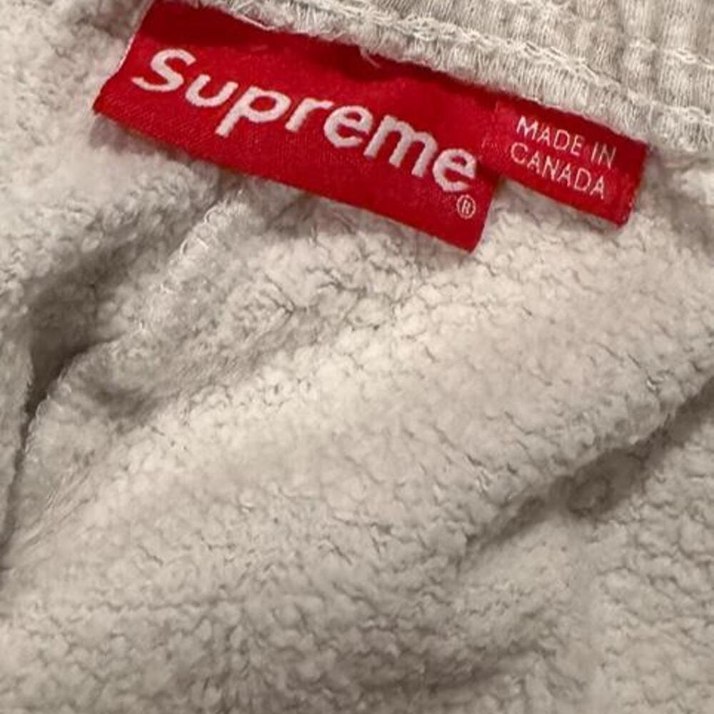 Supreme x Thrasher Sweat Shorts β Heather Gray - Picture 4 of 5